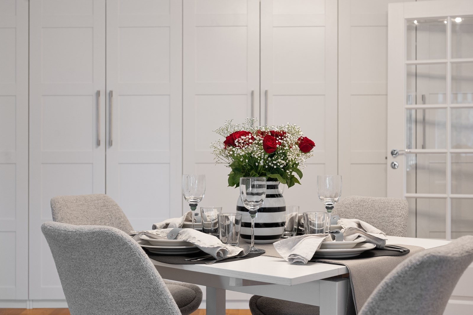 Detalj spisestue Galleribilde