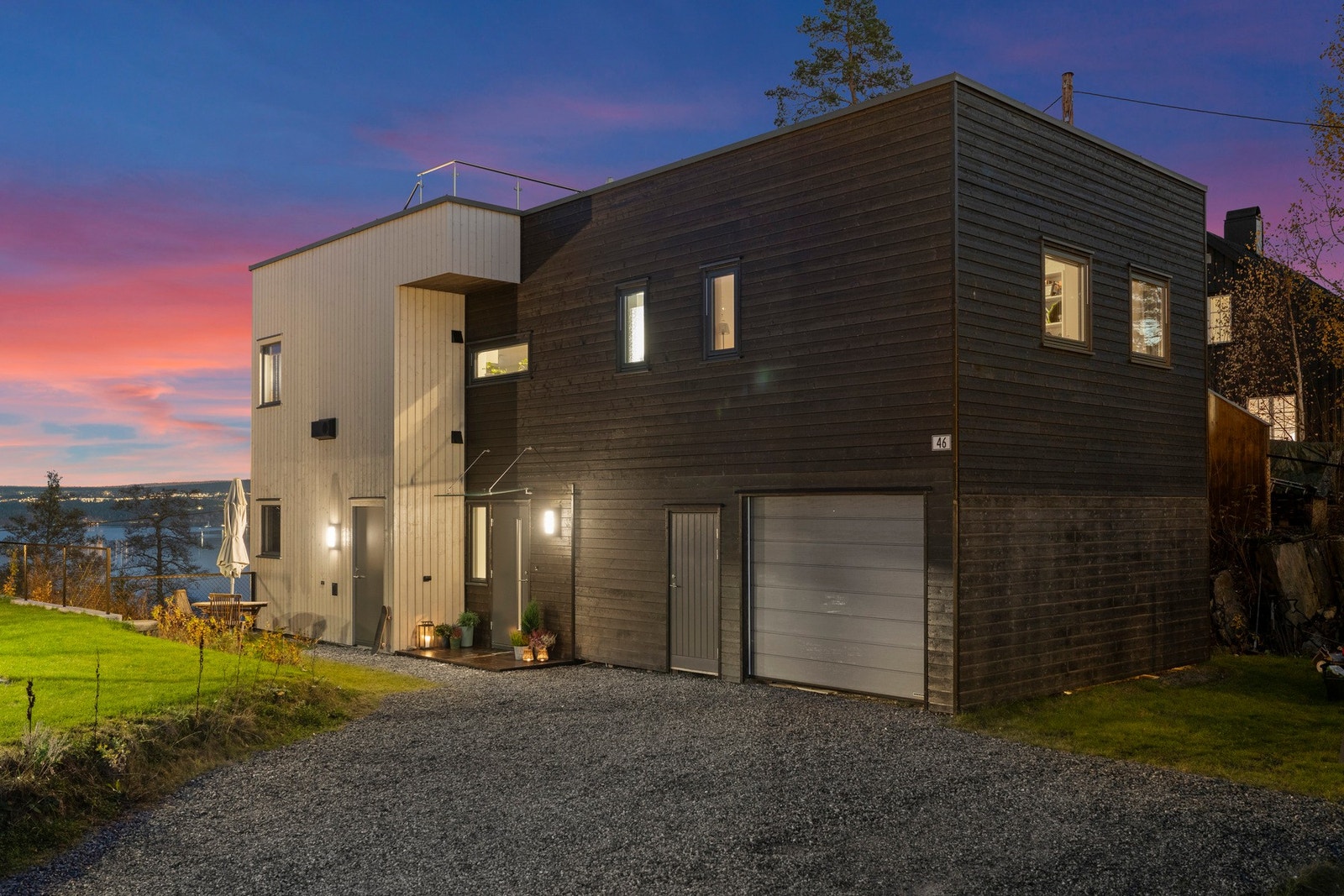 Byggets fasade. Galleribilde