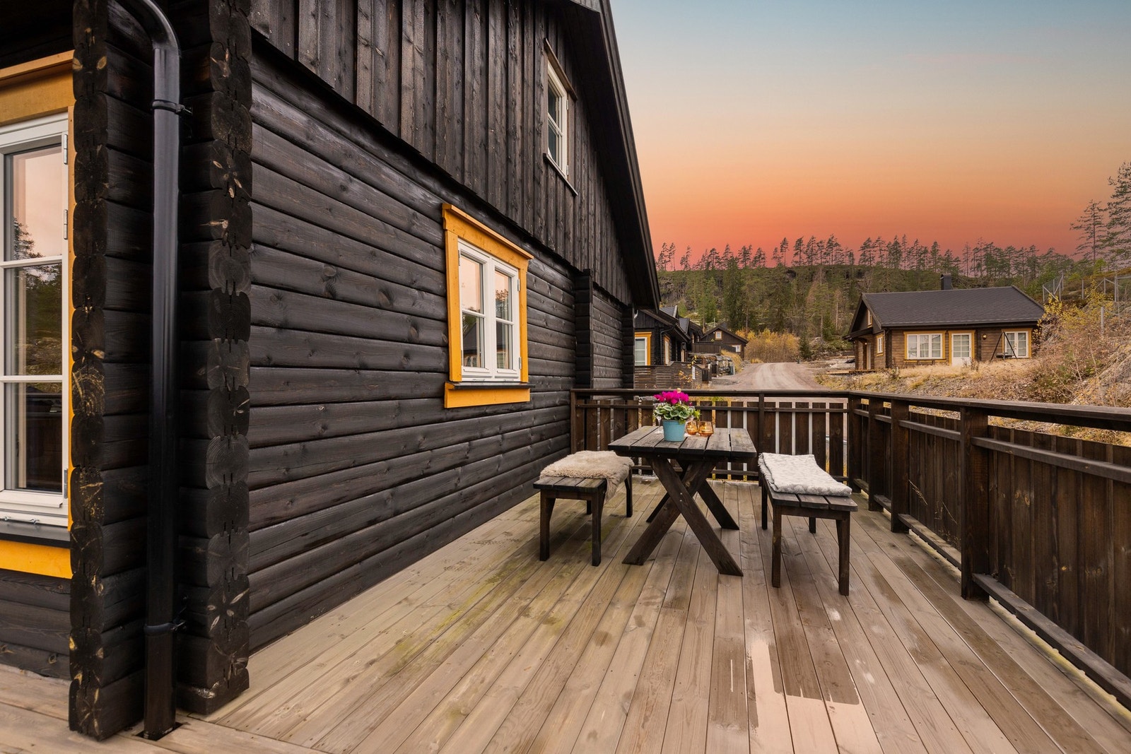 Terrassen byr på svært gode møbleringsmuligheter. Galleribilde