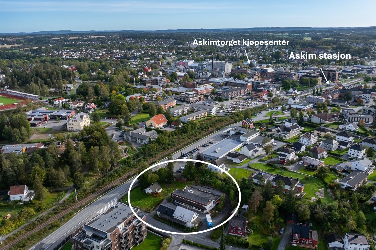 Sentral utviklingseiendom i umiddelbar nærhet til Askim stasjon - god kollektivdekning. Galleribilde