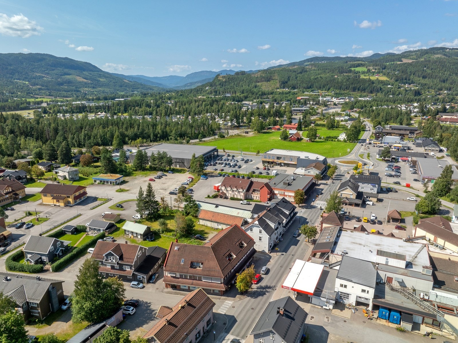 Meget god beliggenhet i sentrum av Dokka Galleribilde