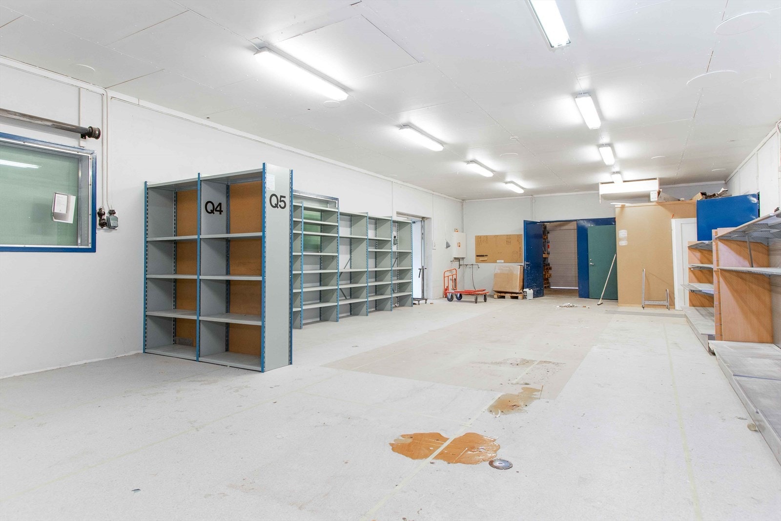 028.jpg Galleribilde