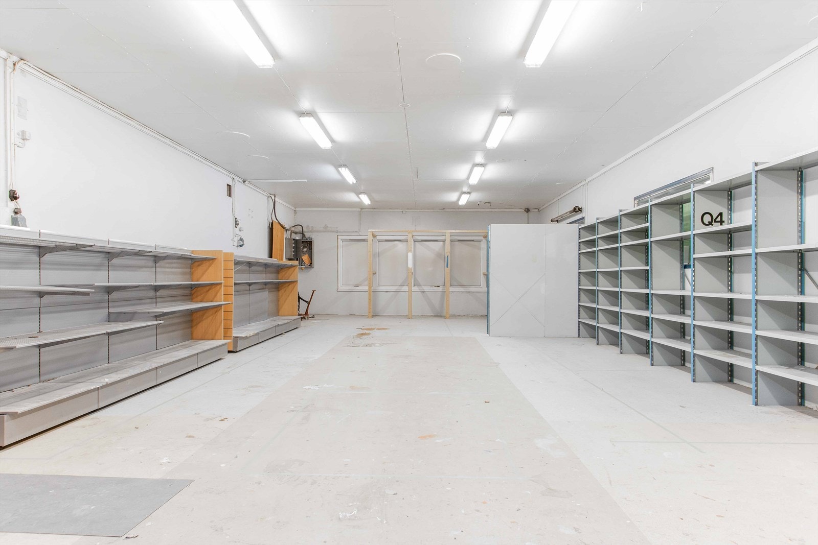 027.jpg Galleribilde