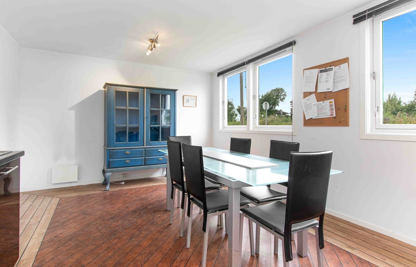 021.jpg Galleribilde