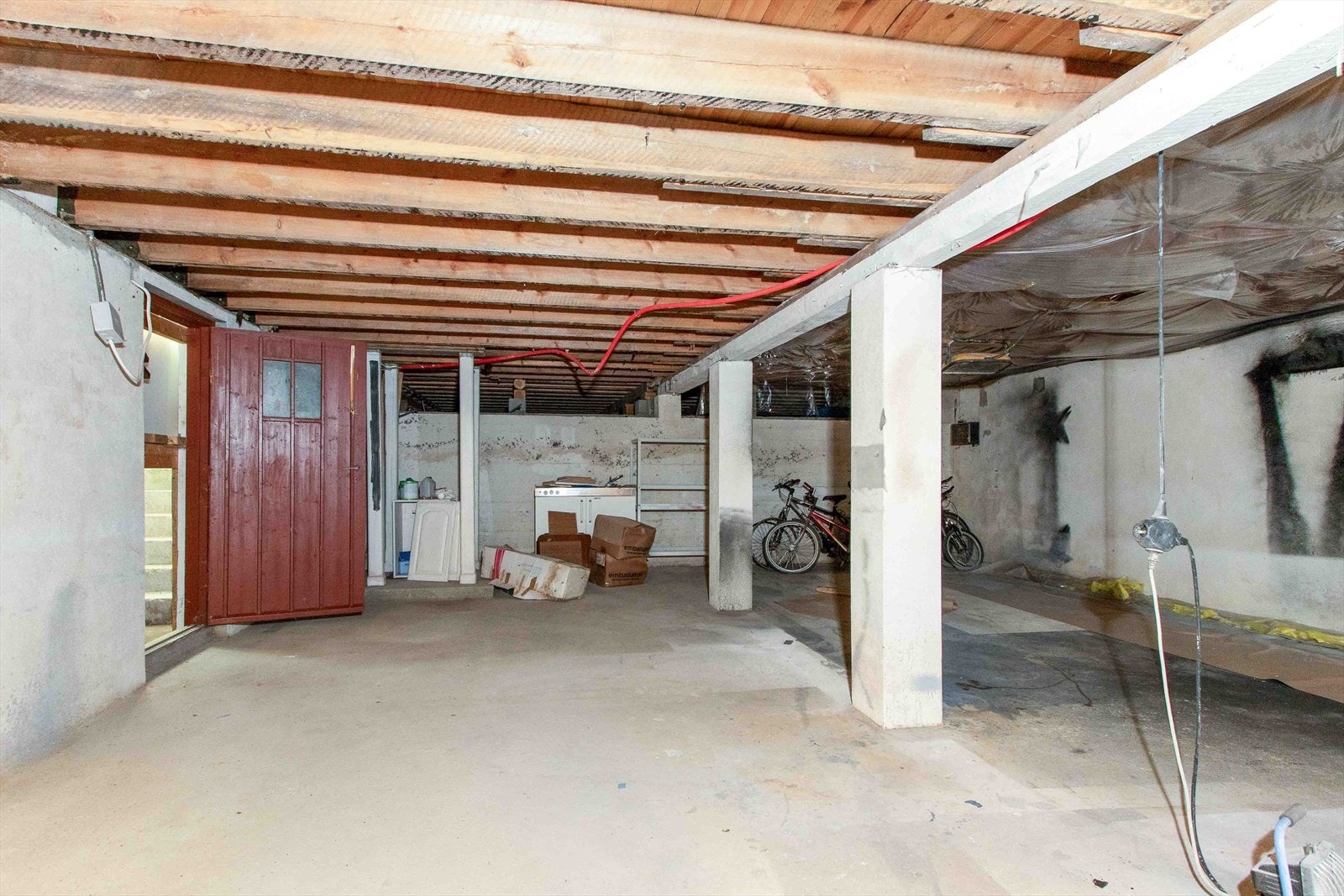 030.jpg Galleribilde