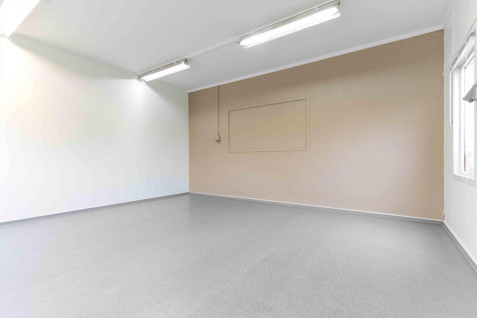 013.jpg Galleribilde