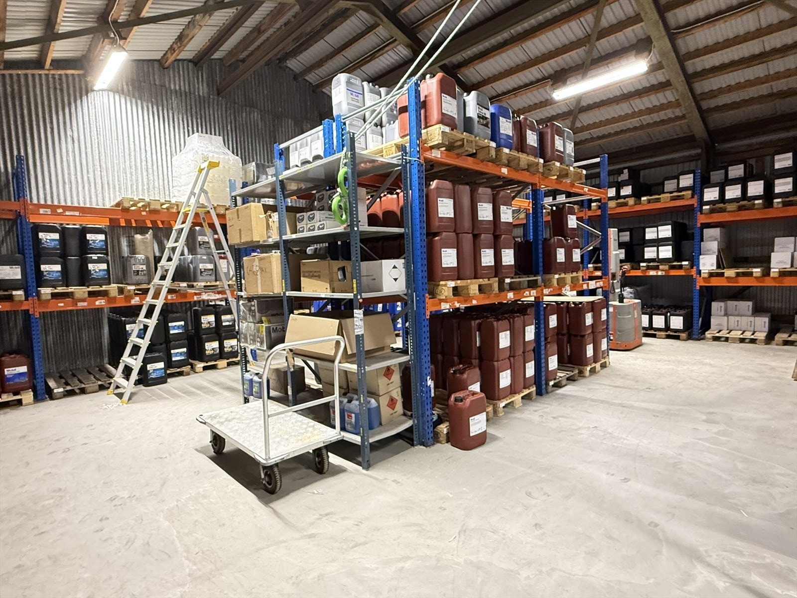 IMG_9634.JPEG Galleribilde