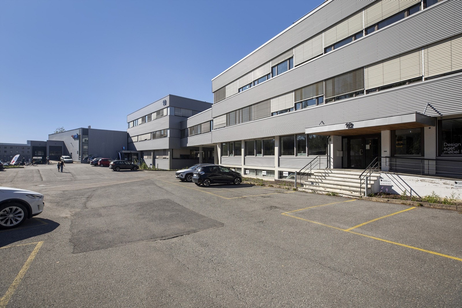 Kontorinngang Galleribilde