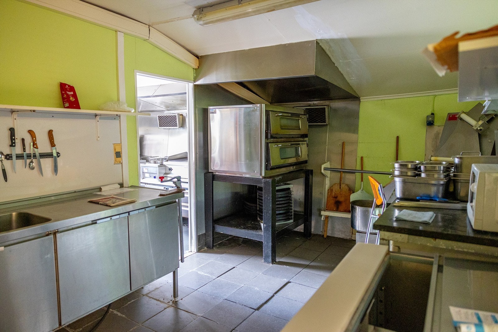 9K9A0573-2.jpg Galleribilde