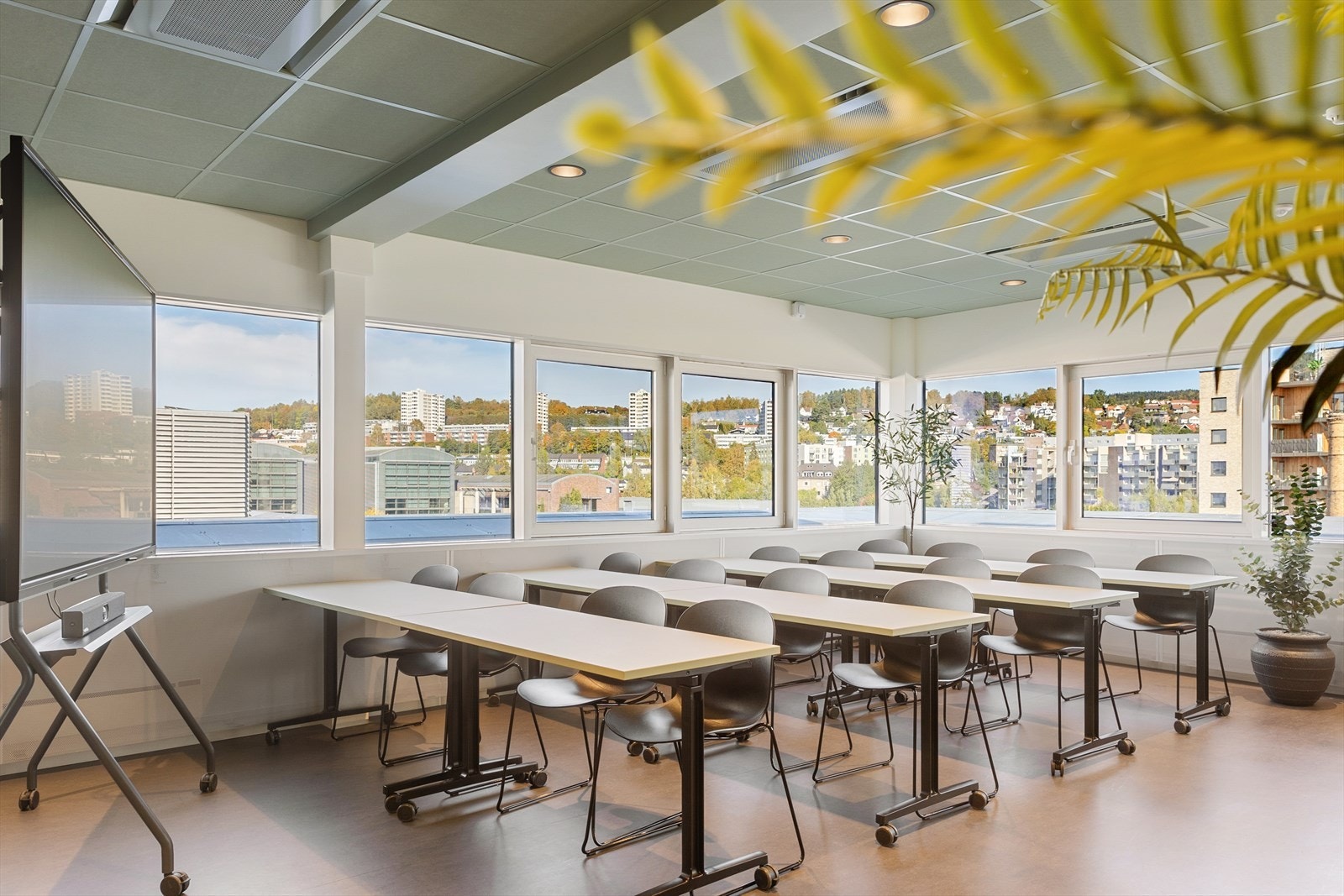 Felles møte-/konferanserom i tilknytning til personalrestauranten Galleribilde