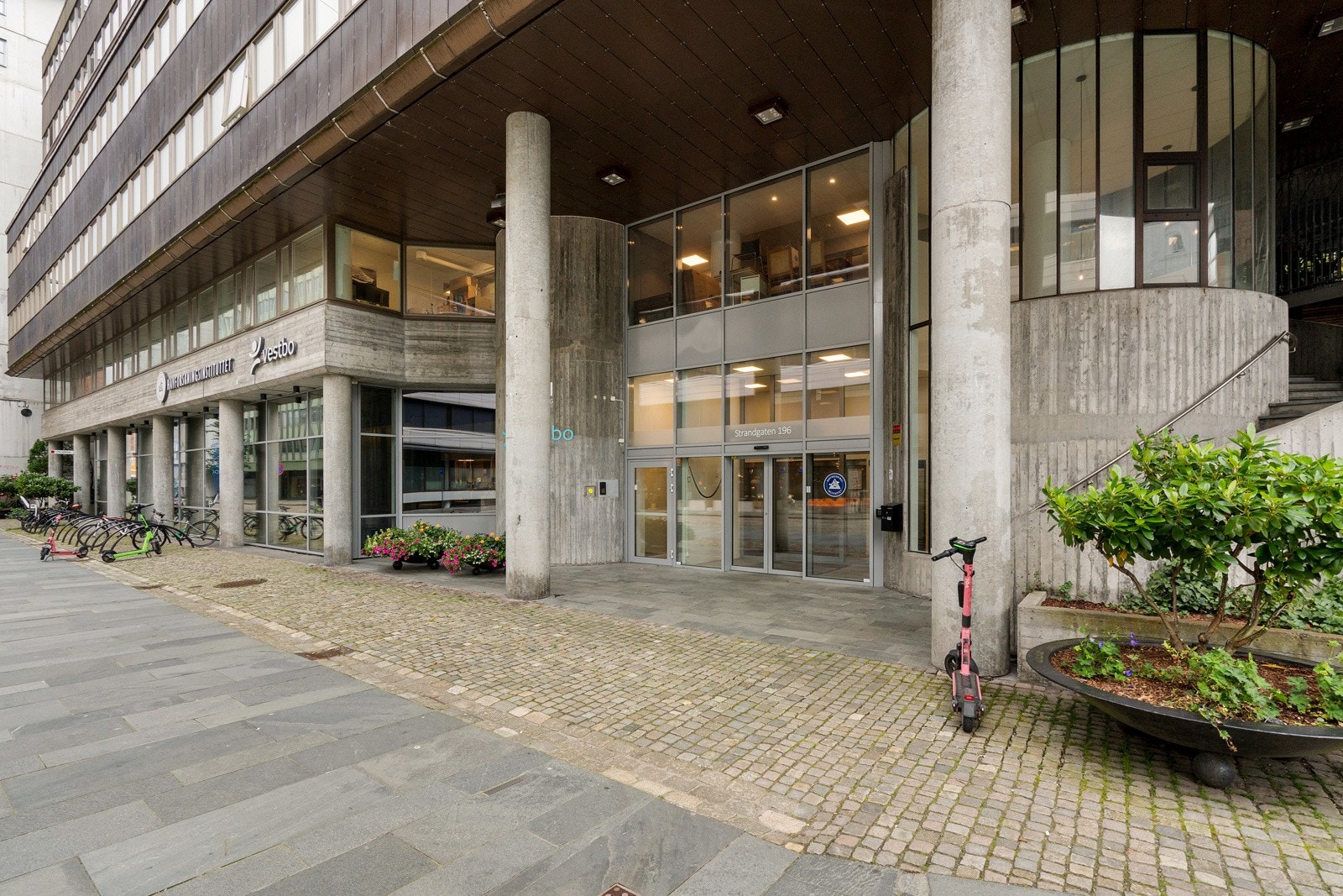 Velkommen til Strandgaten 196! Galleribilde