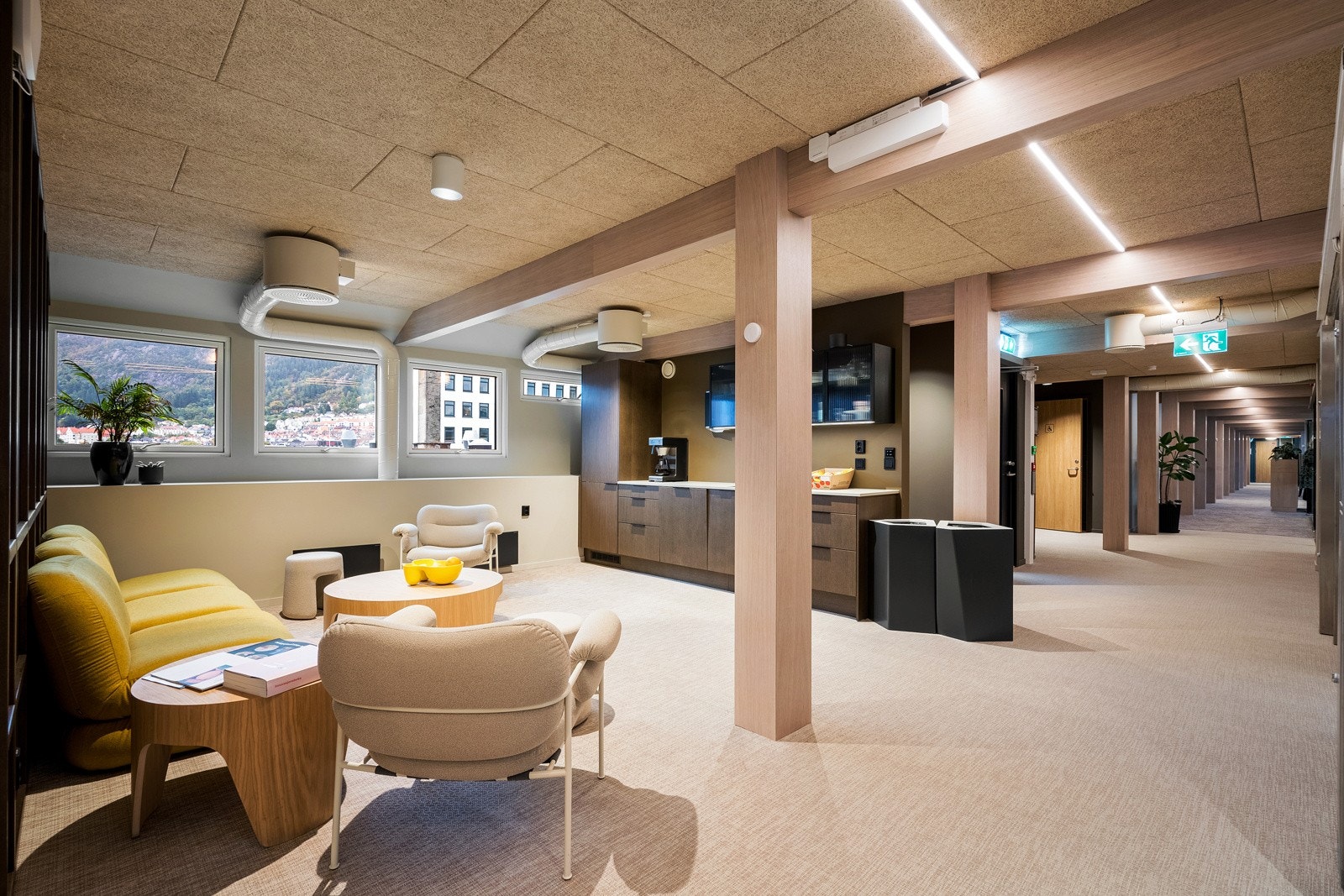 Sosialsone med moderne kjøkkenfasiliteter. Galleribilde