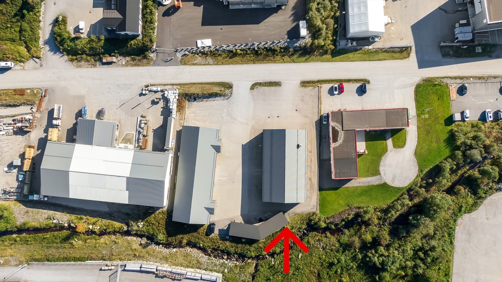 004_Eigedomen sett ovanifrå.jpg Galleribilde