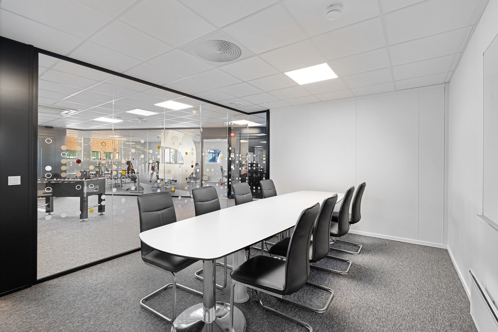 Utsnitt fra eiendommen - Eksempel på materialvalg og fargevalg Galleribilde