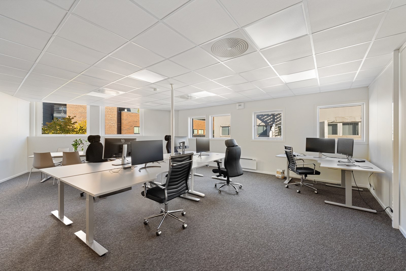 Utsnitt fra eiendommen - Eksempel på materialvalg og fargevalg Galleribilde