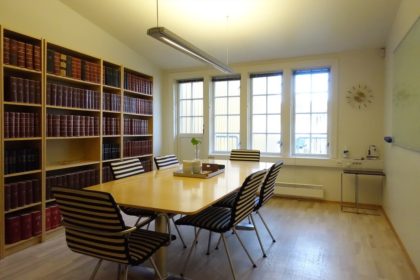 Tilgang til lyst møterom med utgang til egen veranda.jpg Galleribilde