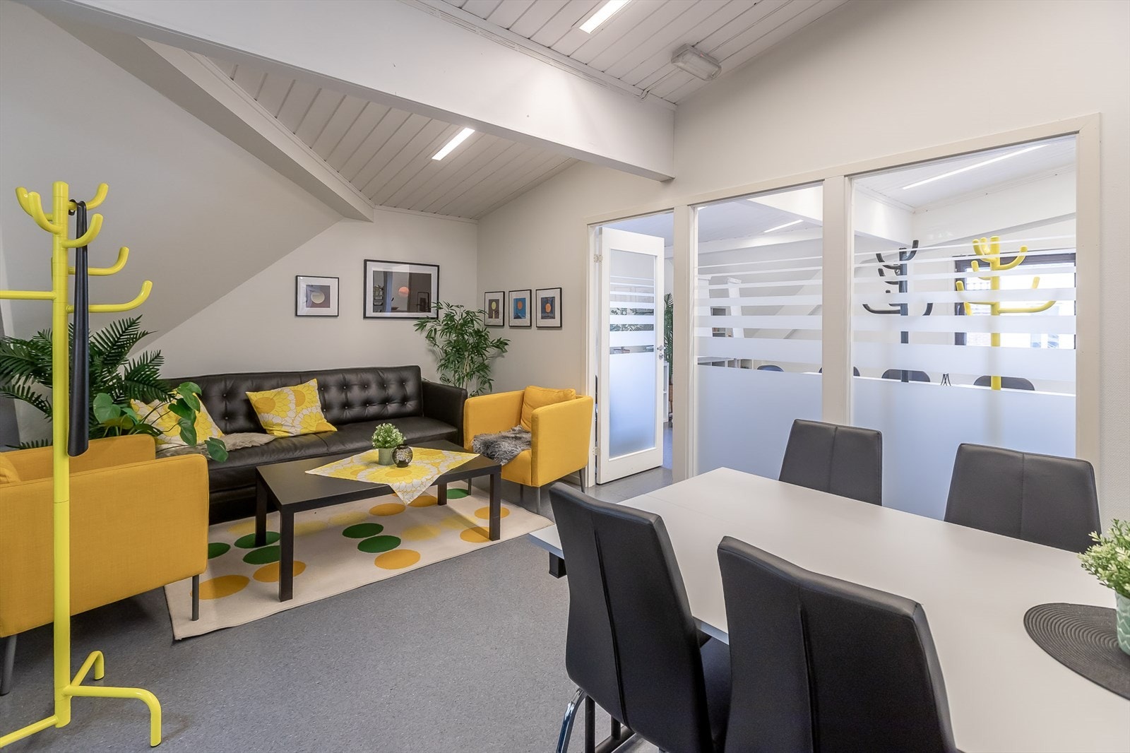 Møterom og sosiale soner i kontorlokale 4. etg. Galleribilde