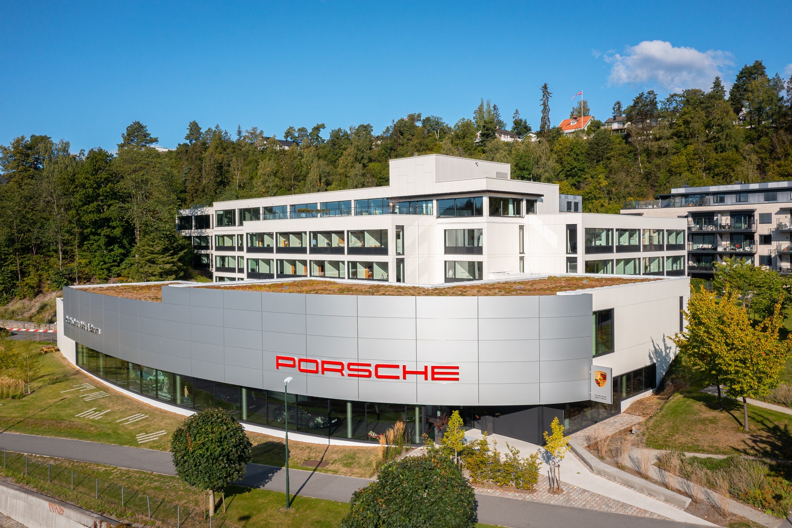 B13: Et signalbygg på Billingstadsletta Galleribilde