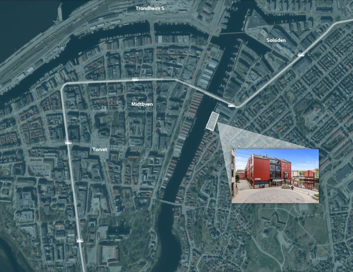 Brygga ligger svært sentralt – rett ved Bakke bru og Scandic Bakklandet, med kort vei til både sentrum og Solsiden. Galleribilde