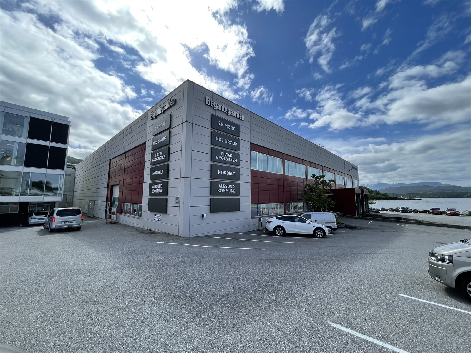 IMG_8035.JPEG Galleribilde