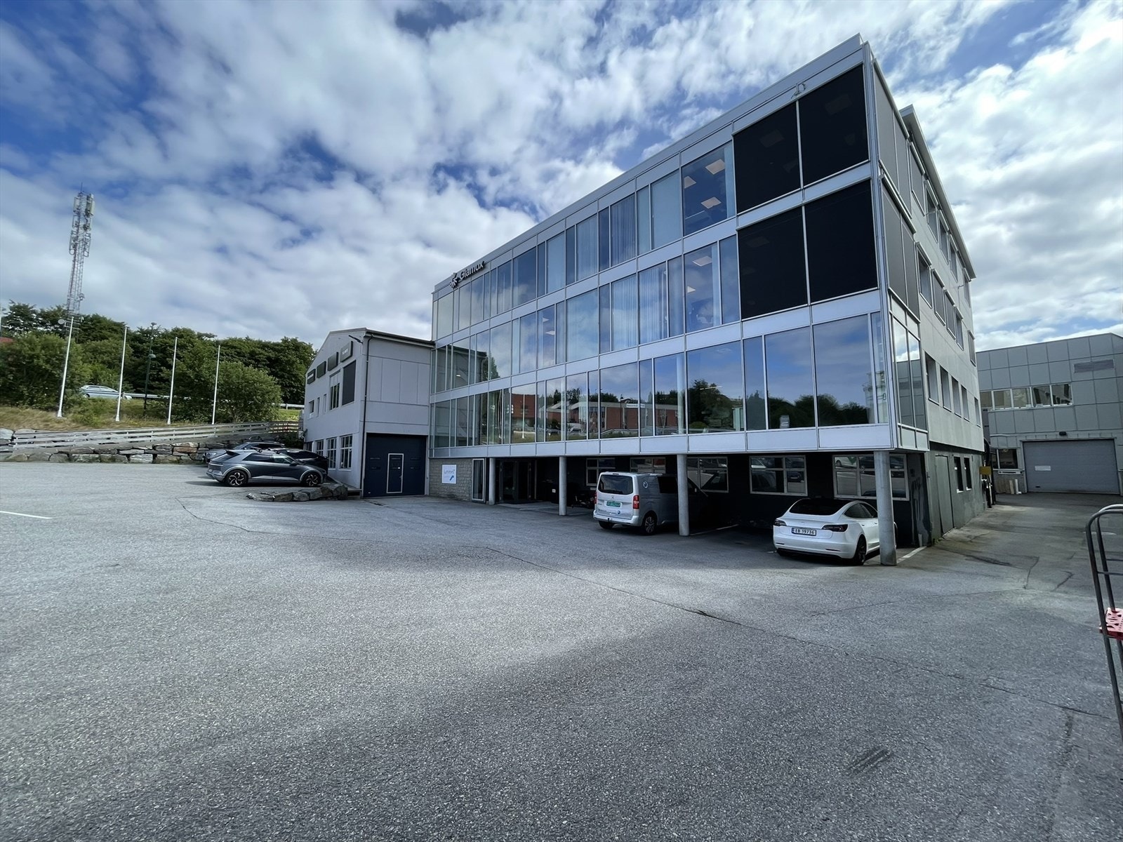 IMG_8032.JPEG Galleribilde