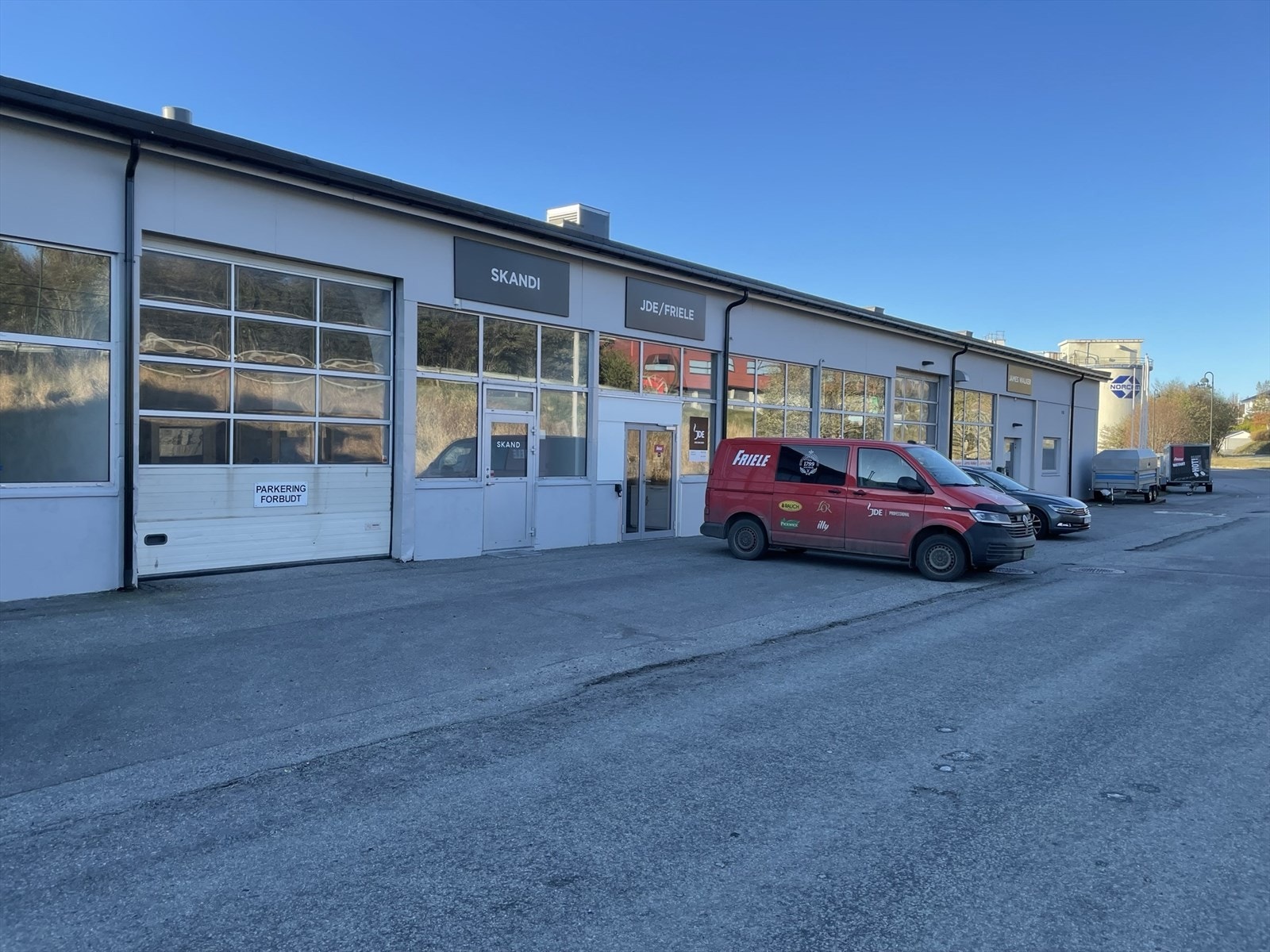 IMG_6700.JPEG Galleribilde