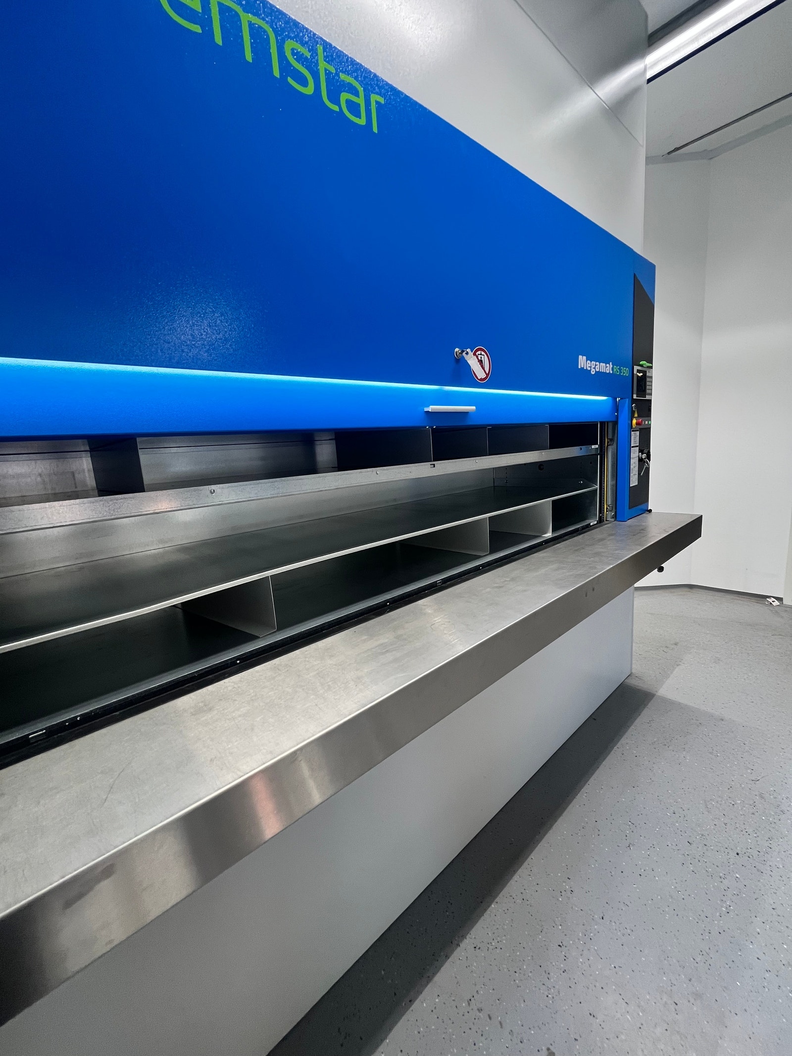 Deleautomat 1 etasje nytt bygg. Galleribilde