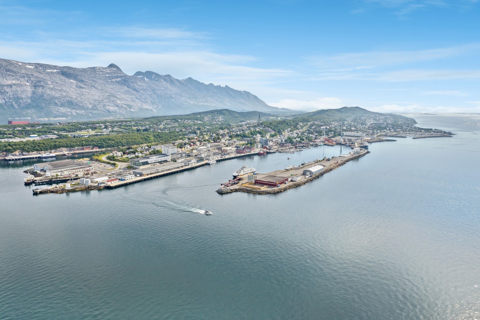 Drone og sandnessjøen Galleribilde