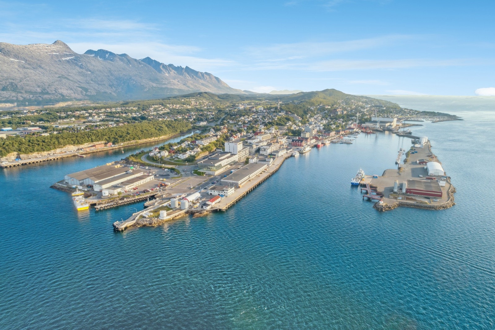 Drone og sandnessjøen Galleribilde
