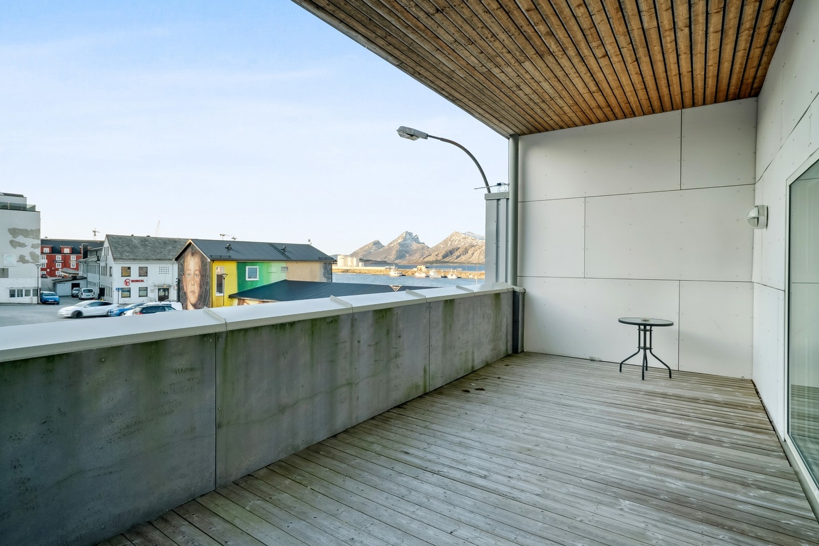 Balkong og nav Galleribilde