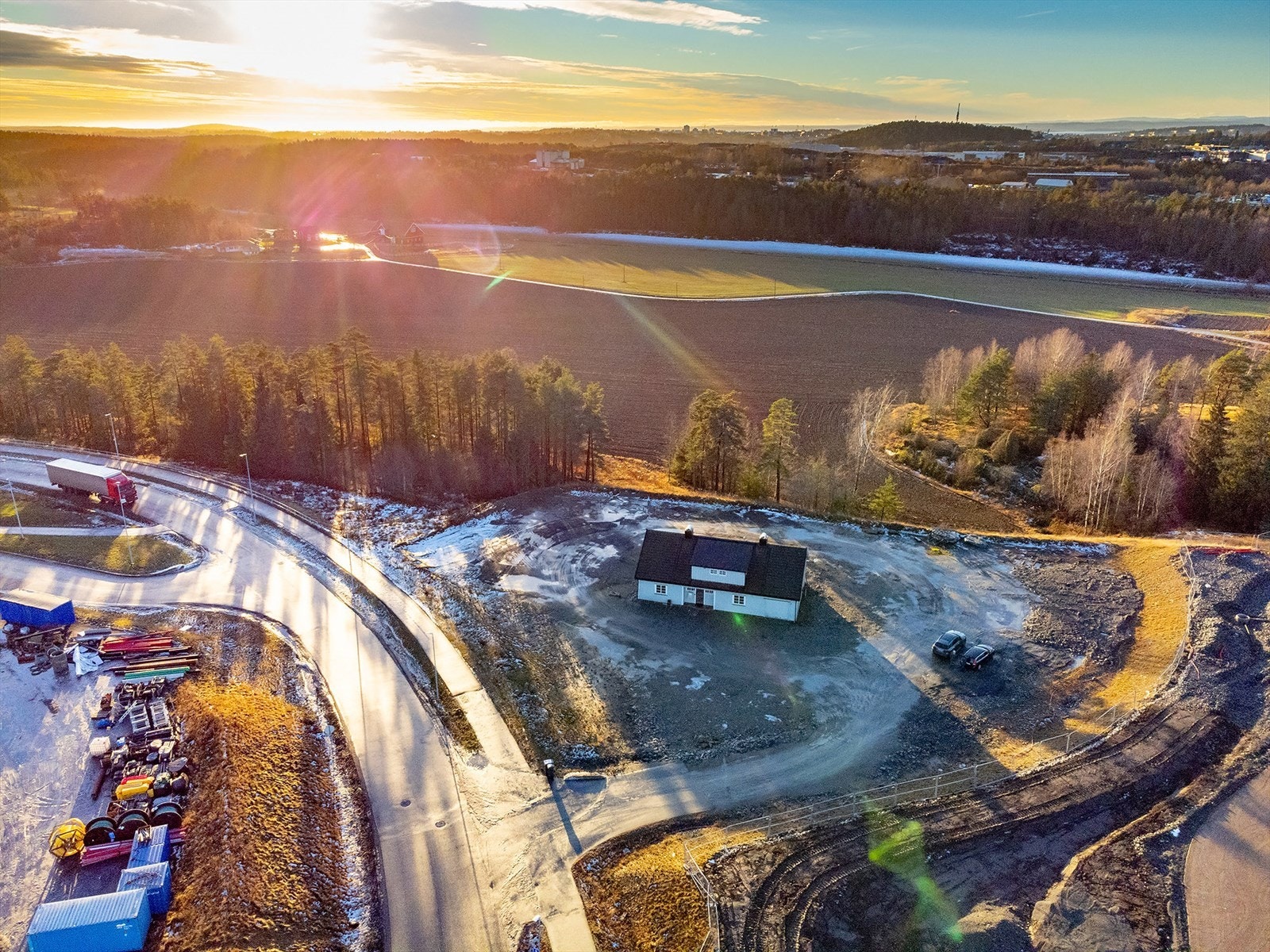 Droneperspektiv av tomten Galleribilde