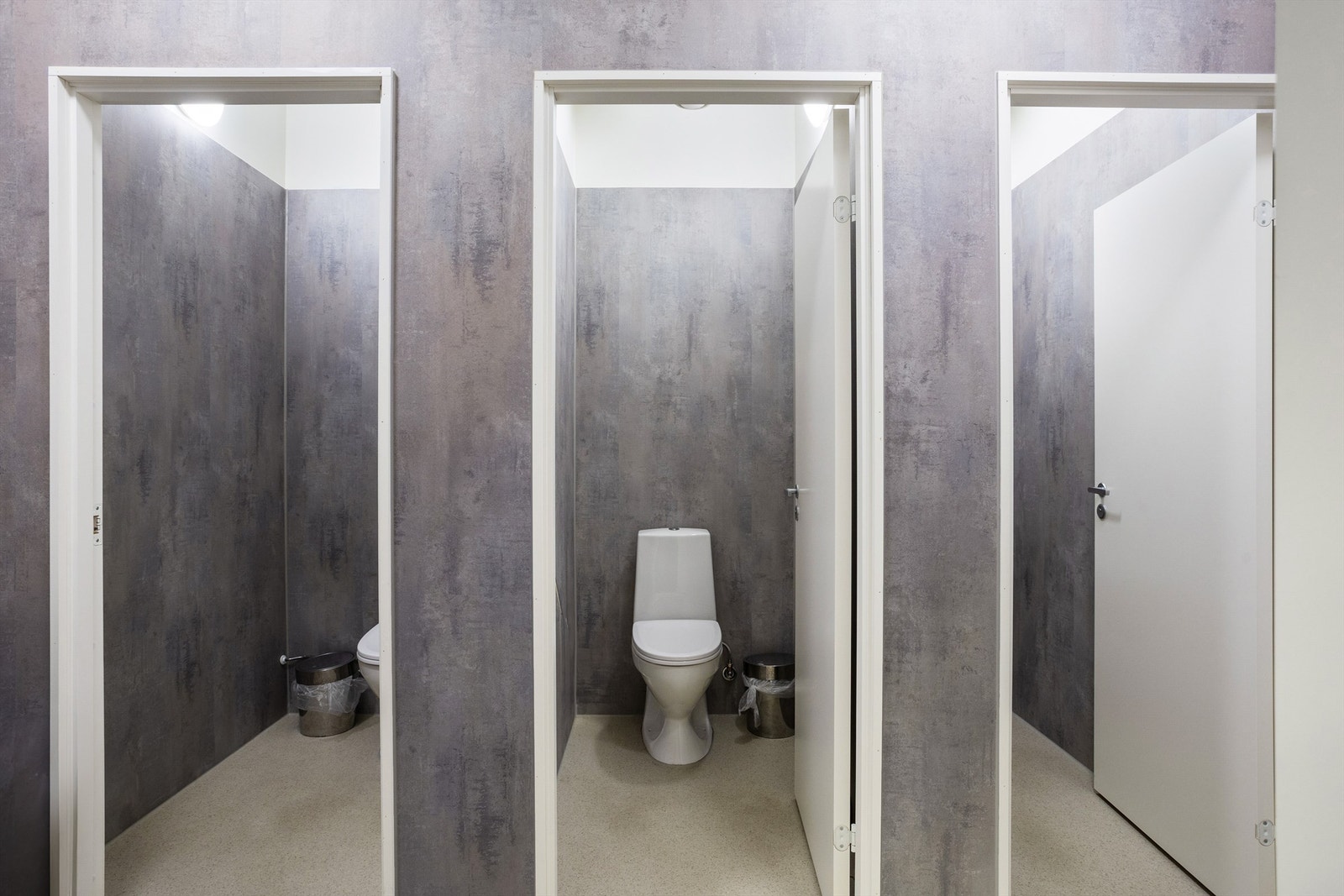 2. etasje - nyoppusset toalett (felles). Galleribilde