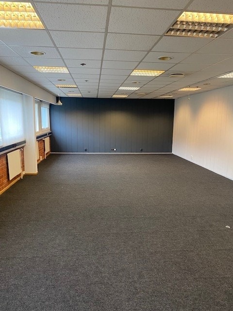 Lokalet på ca 70 kvm - ett stort rom Galleribilde