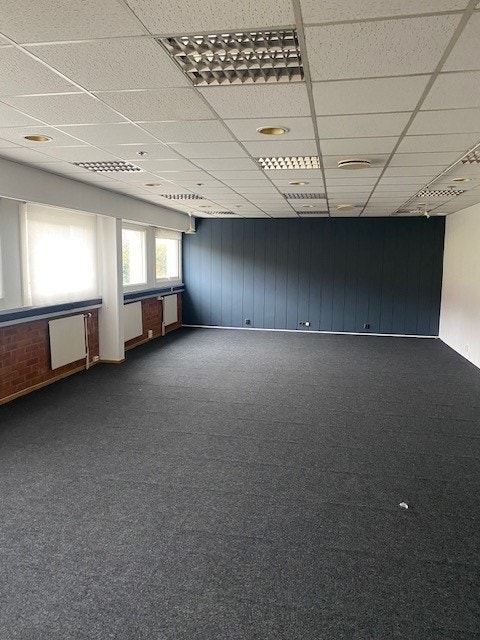 Lokalet på ca 70 kvm - ett stort rom Galleribilde