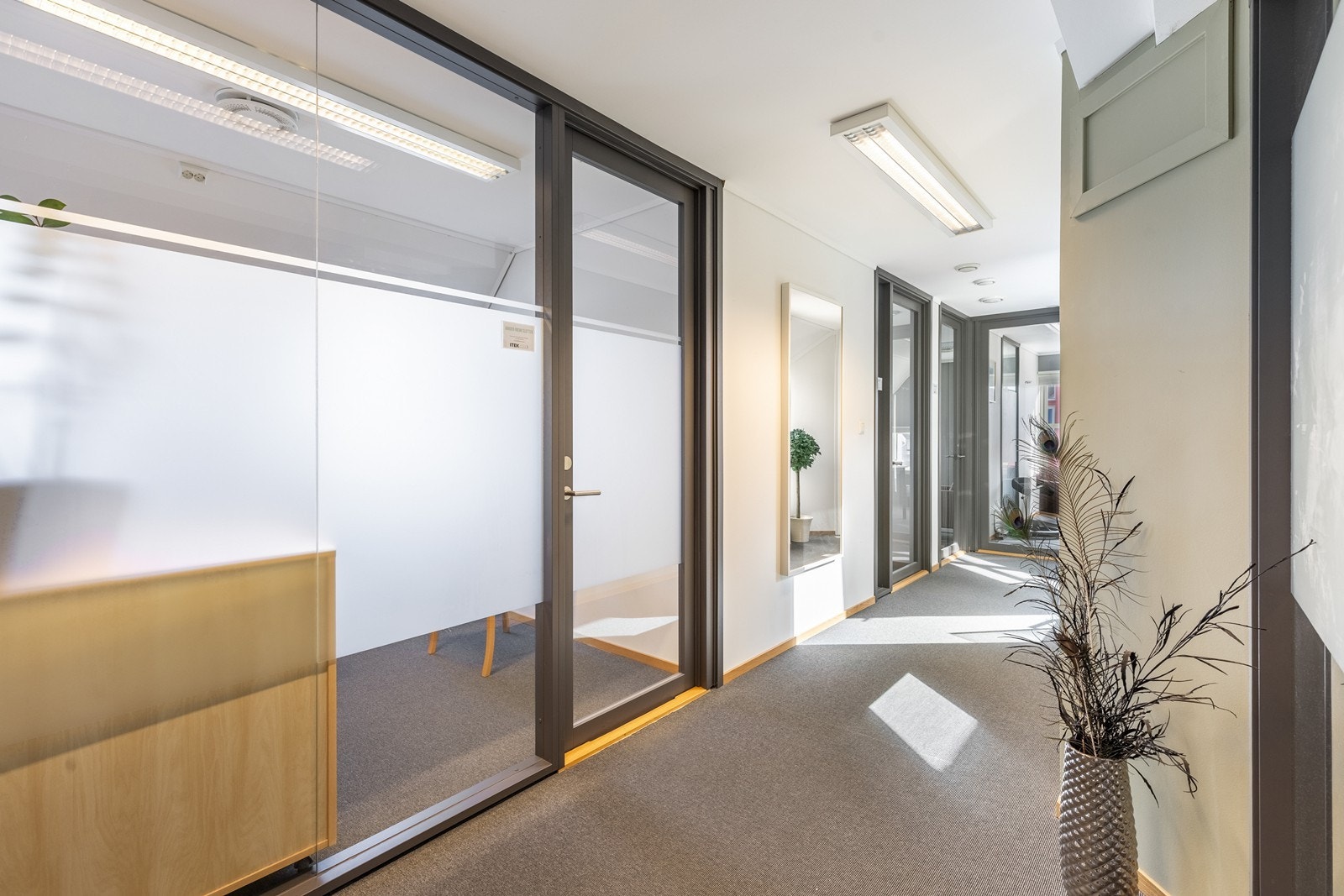 Kontorlokaler. Galleribilde