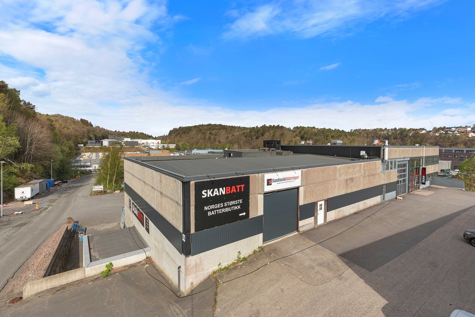 Eiendommen består av 2 Bnr. som er seksjonert i totalt 5 seksjoner. Galleribilde