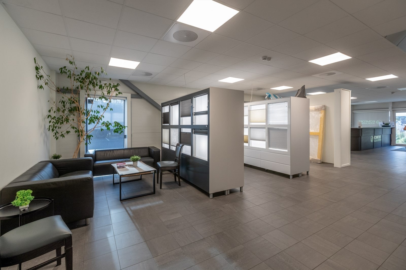 Showroom og kontordel Galleribilde