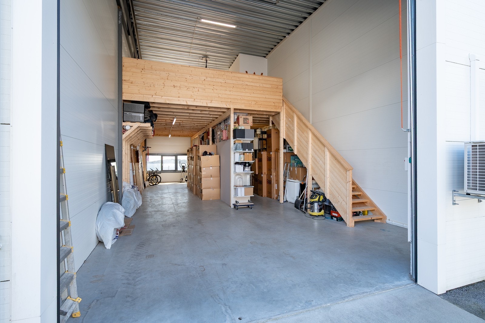 Seksjonen har et BRA på 183 kvm Galleribilde