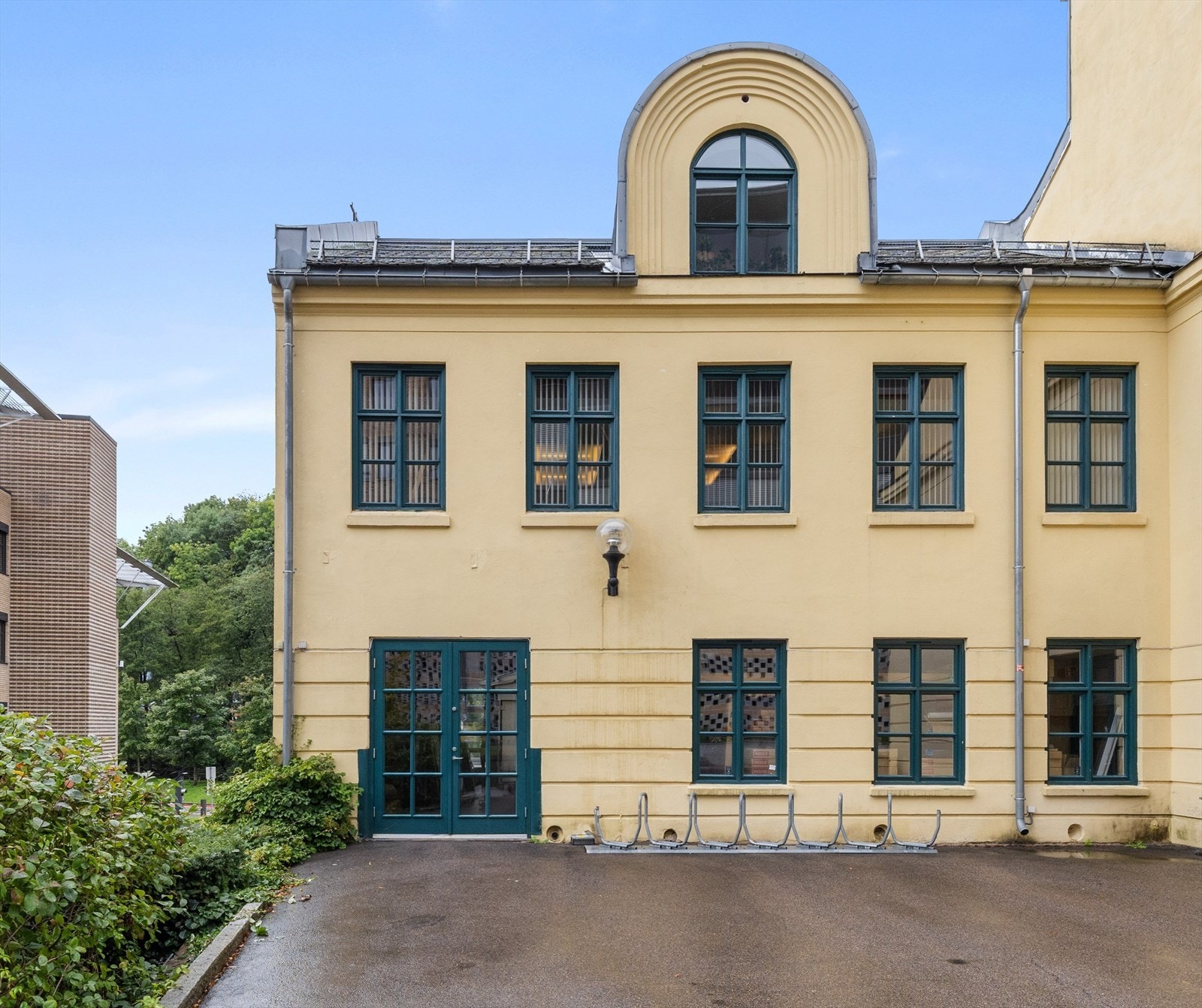 Gjerdrums vei 10G | Sidebygning BTA ca 389 kvm kan leies separat. Galleribilde