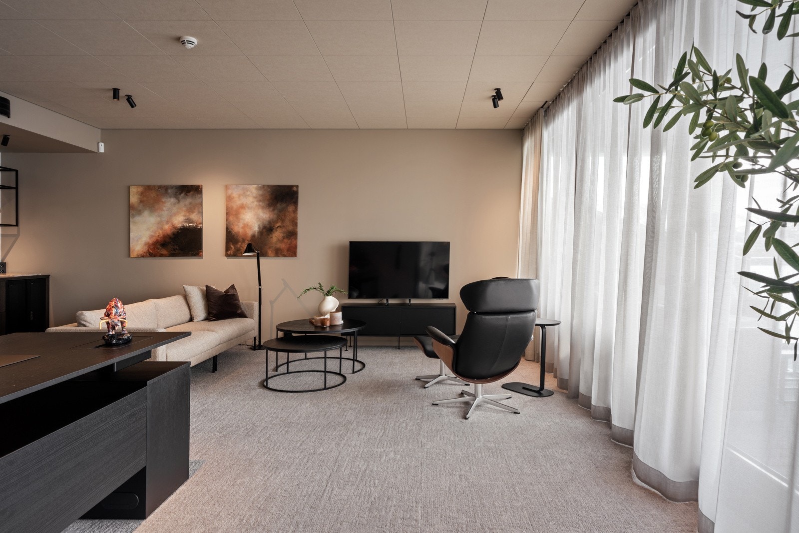 Hovedkontoret har en egen møtesone for litt mer avslappede møter Galleribilde