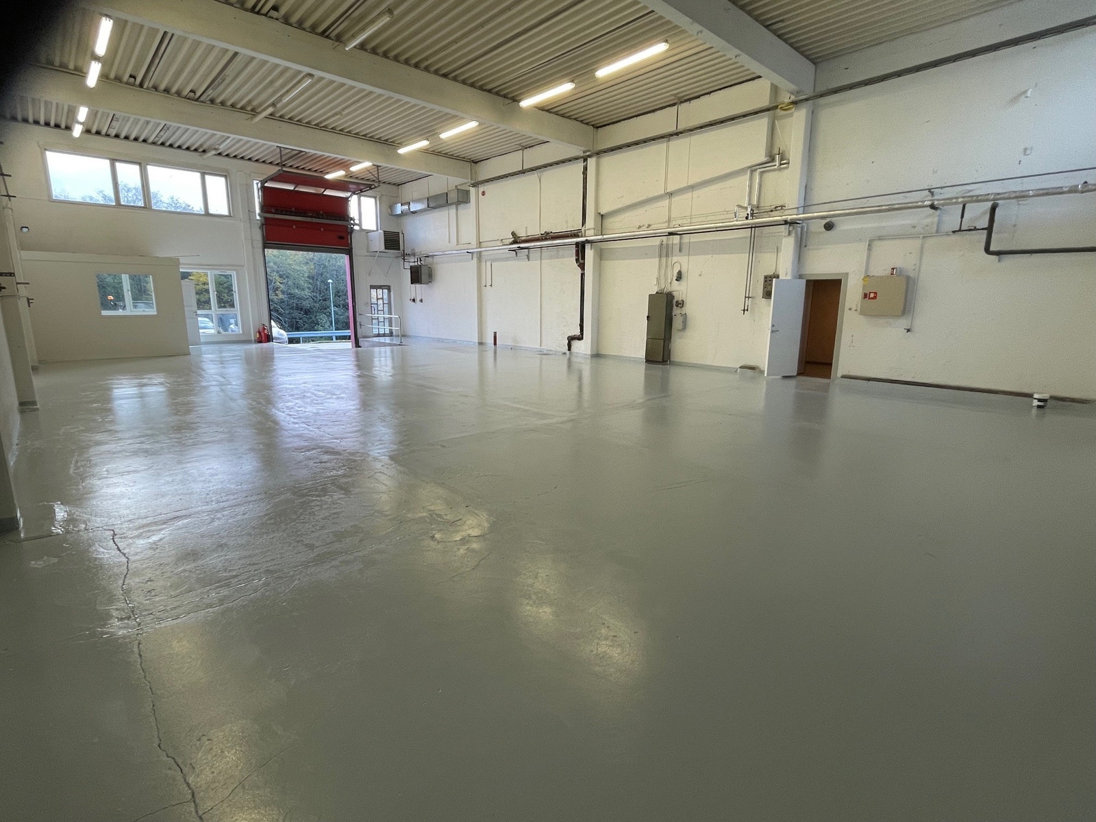 Forsøkslia 9 J : Fleksibelt lokale på 270 m2 med stor takhøyde. Galleribilde