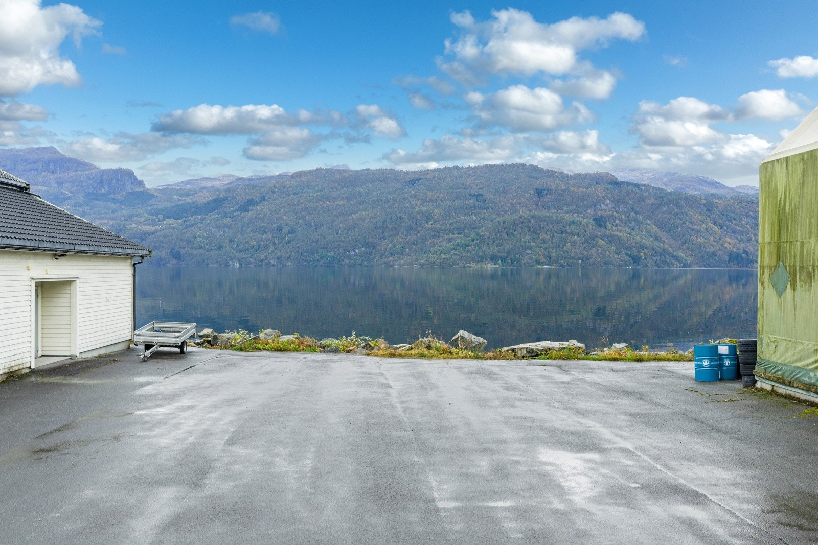 DJI_20251001140025_0061_D Galleribilde