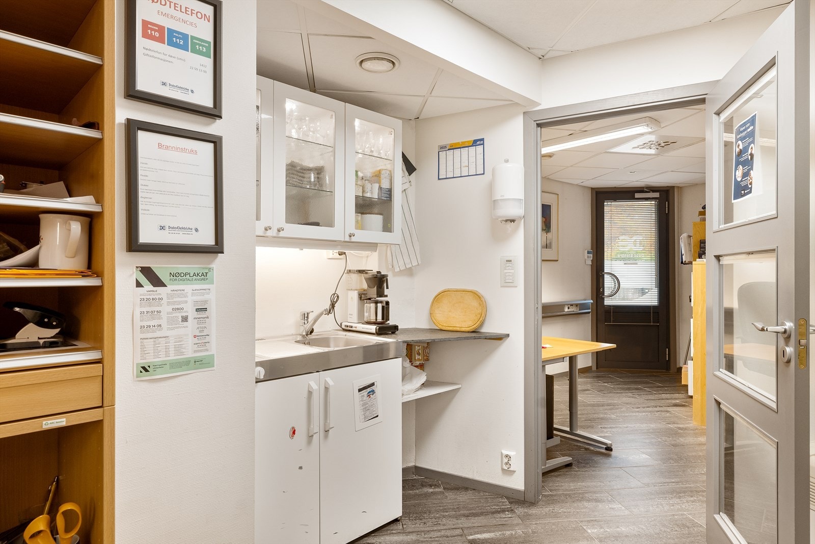 - Hyggelig krok med hybelkjøkken - Galleribilde