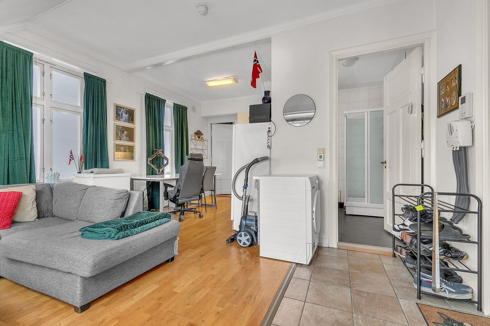 Tregård - Loftsetasje - Leilighet Sør - Stue 2 Galleribilde