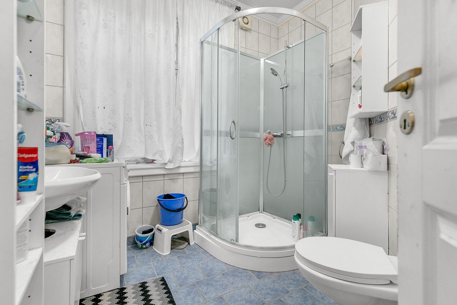 Murgård - 2etg - Leilighet - Øst - Bad Galleribilde