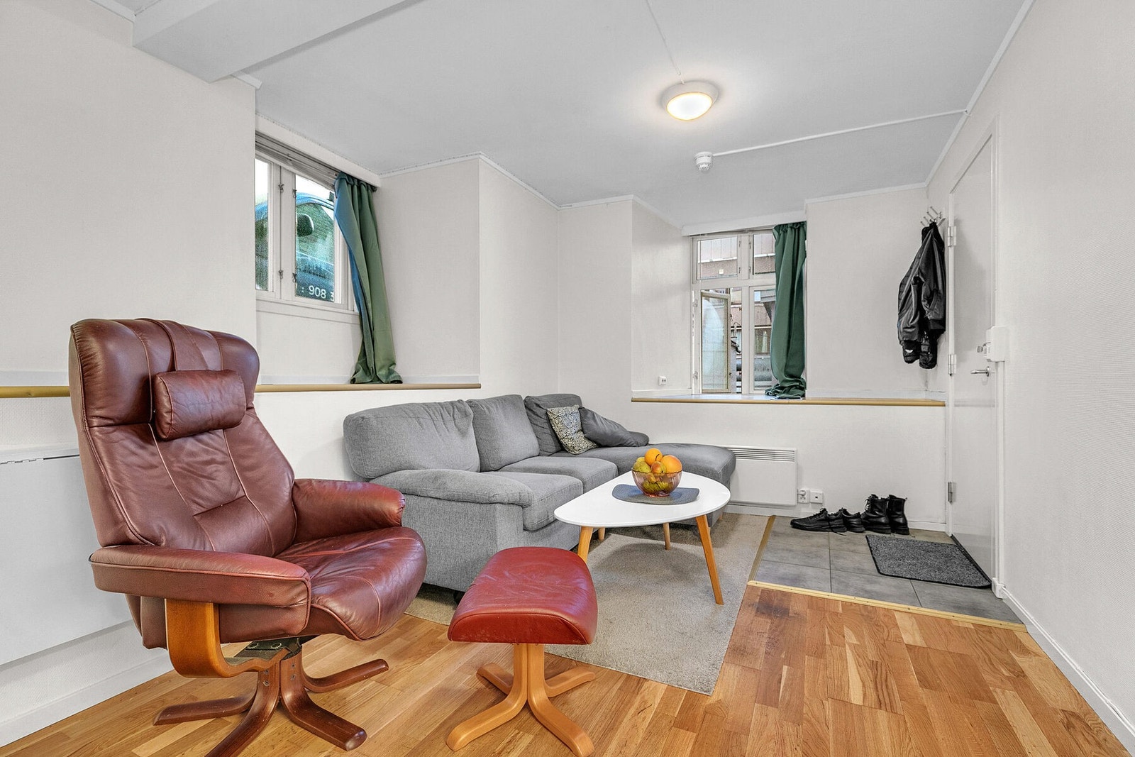 Tregård - Sokkeletasje - Leilighet A - Stue 1 Galleribilde