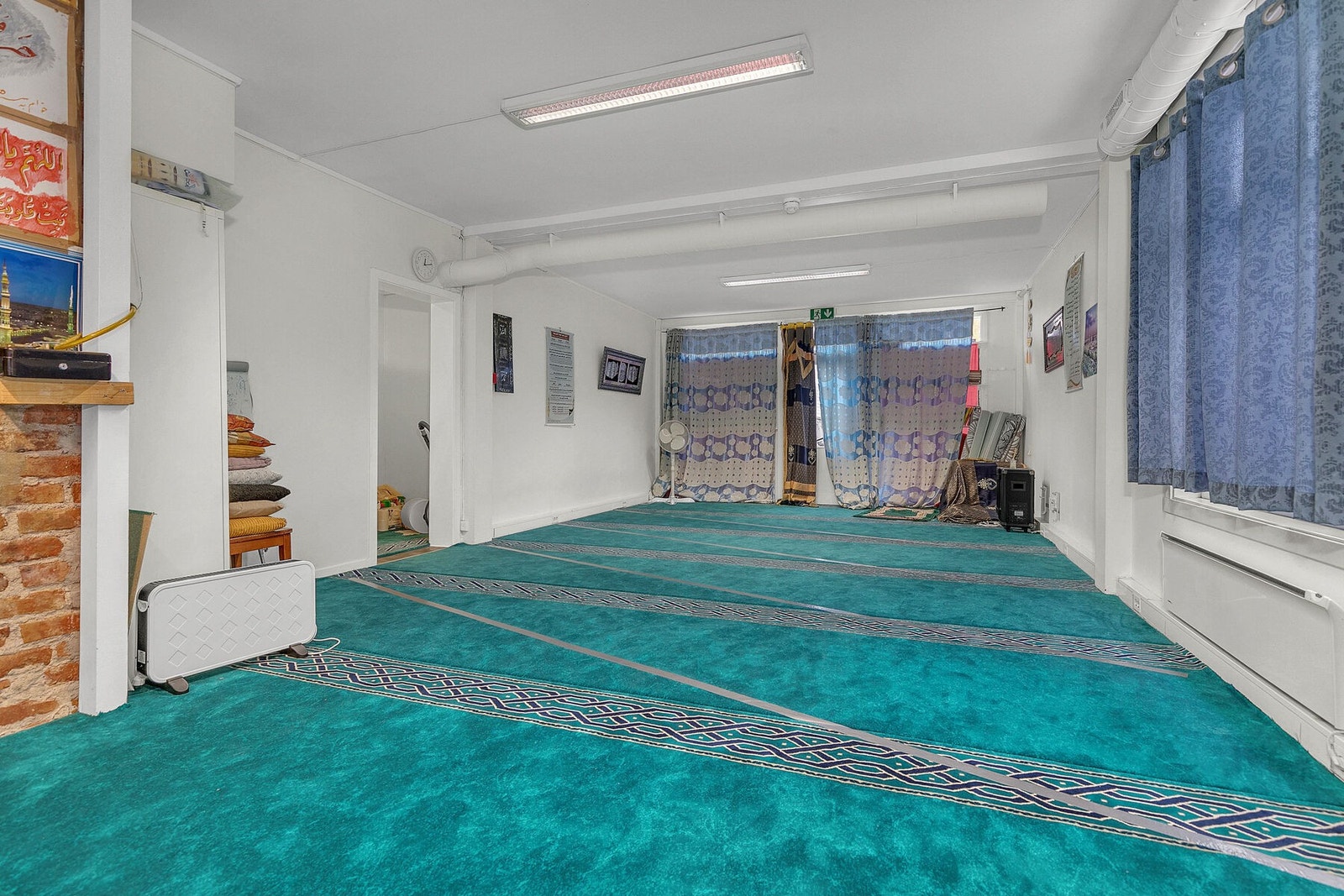 Tregård - 1etg - Næringslokale 1 - Moské 1 Galleribilde