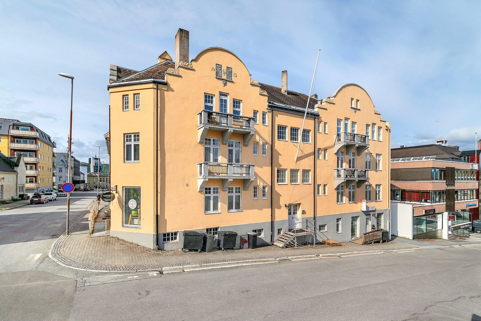 Velkommen til Dronningens gate 59 og Thorsengården! Galleribilde