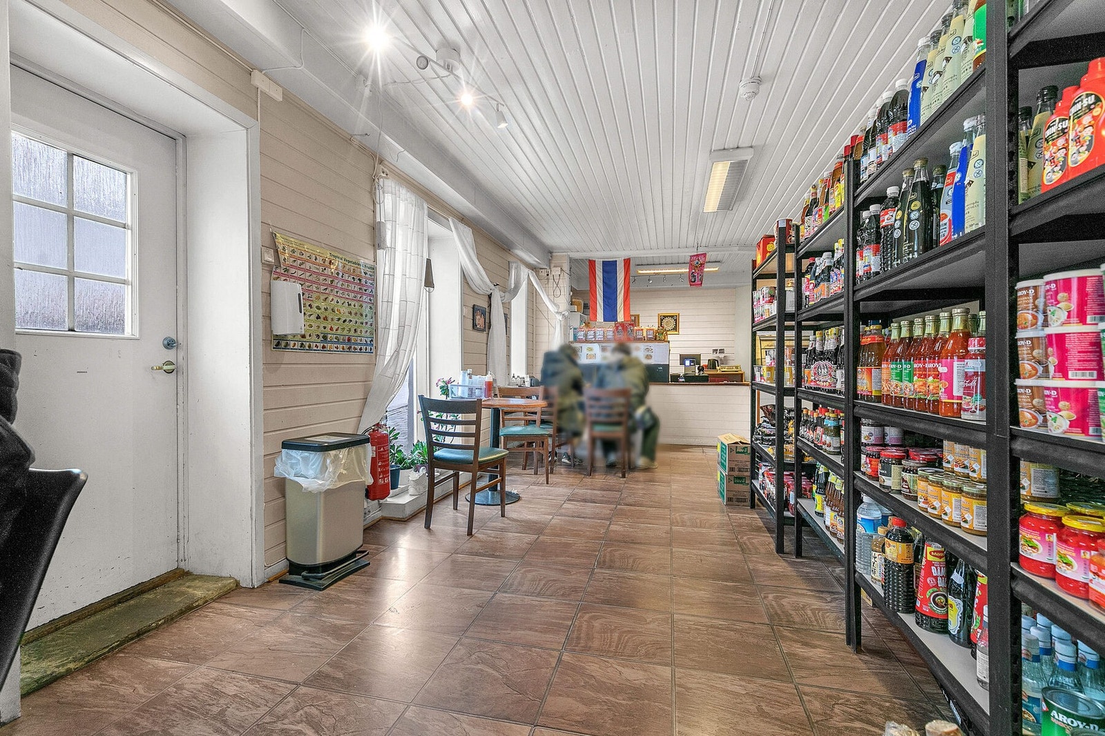 Murgård - Sokkeletasje - Næringslokale Butikk - Butikk 2-Edit Galleribilde