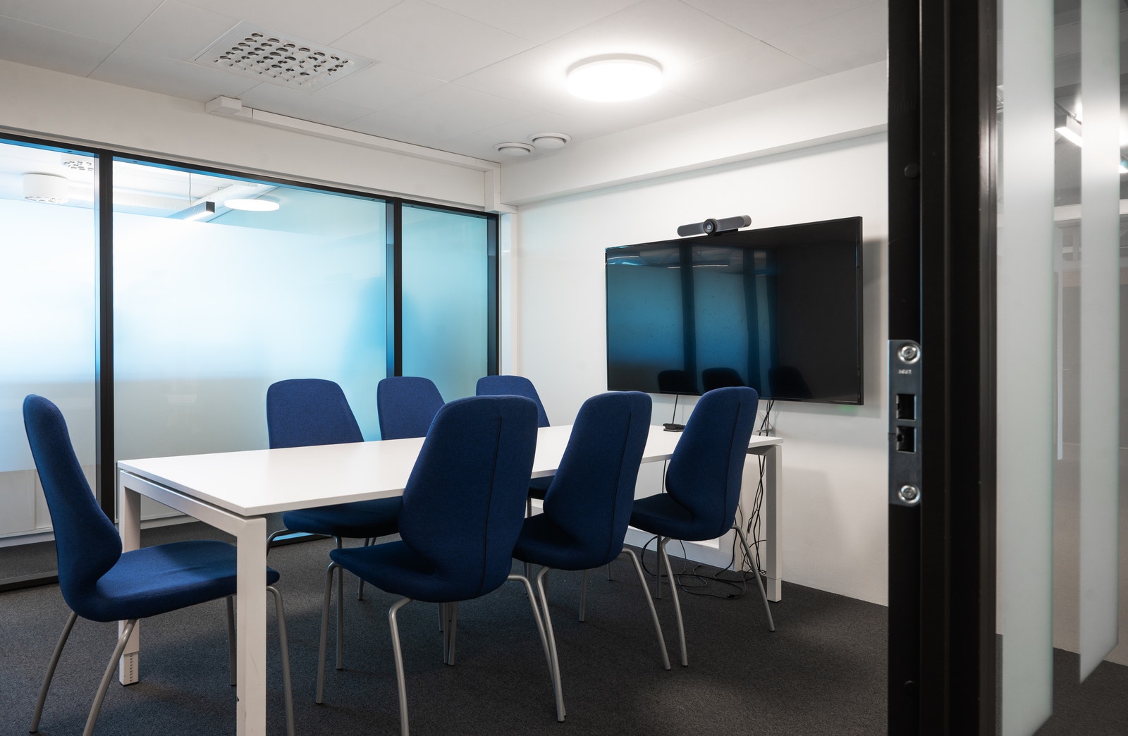 Mange møterom i forskjellige størrelser Galleribilde